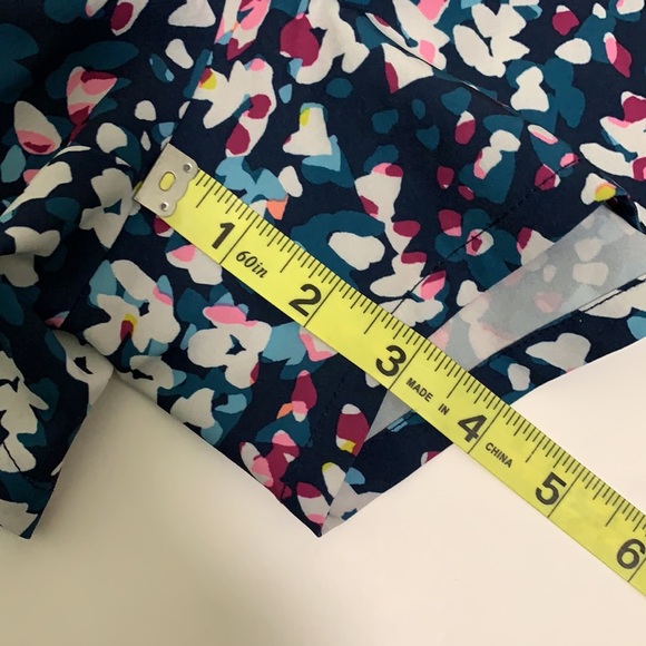 GapFit Running Shorts, Multi Floral Print, 3” Inseam - Picture 14 of 16